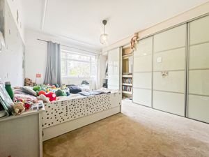 Photo 17- click for photo gallery